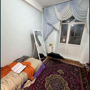 Продаж 2-кімнатна квартира Сталінка