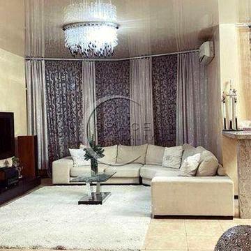 Продаж 3 к. квартири  120 м², у самому серці Печерська на бульварі Лесі Українки 23