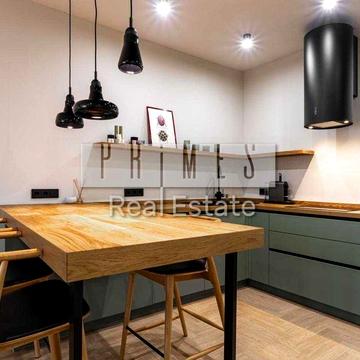 Стильна 2к квартира з дизайнерським ремонтом, 82м,  Березнева ЖК Комфорт Таун, Регенераторна Соборності Лівобережна ЖК Комфорт таун