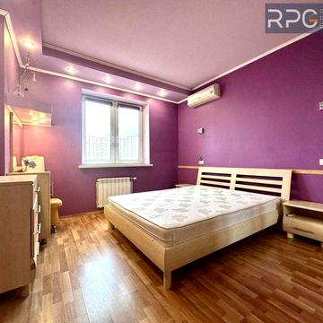 Продається 2-х кімнатна квартира станція метро Академмістечко