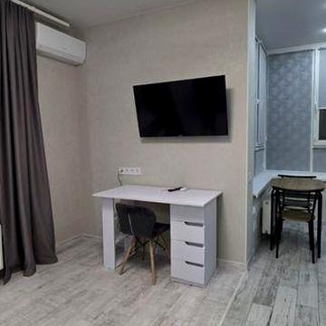 Метро Чернігівська 3х  продам   Квартиру -СТУДІЮ в новому будинку 38 метрів