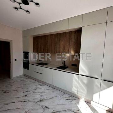 Квартира 76кв.м., із гардеробною, у центральній частині міста Ужгород