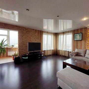 Стильна 2-кімнатна квартира, вул Львівська 22а. м Житомирська. Є гененератор. Власник