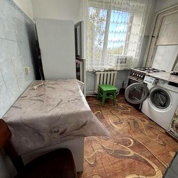 Здаю в оренду 3 кімнатну квартиру