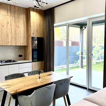 Будинок з Ремонтом, Меблями, Технікою! Є Газ! 188 кв.м., 6 Соток