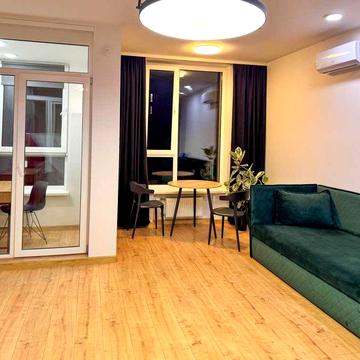 Оренда дизайнерської студіі, ЖК Комфорт Таун. Пр-т Соборності 17/2