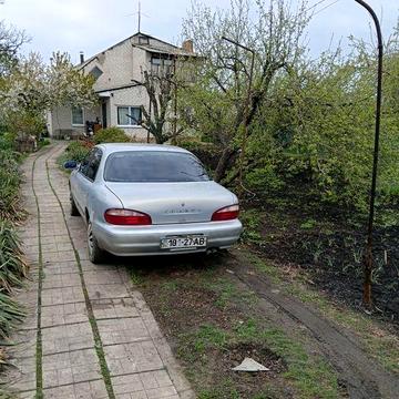 Продам 1/2 двух этажного дома