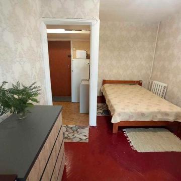 Празька, 17, оренда затишної готельки біля Дарницької площі