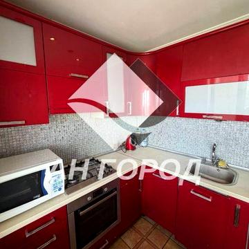 Продам 3 к. квартиру 14/16 Героїв Харкова 248г