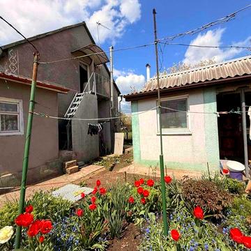 Продам два дома на одном участке в СОГ Волна