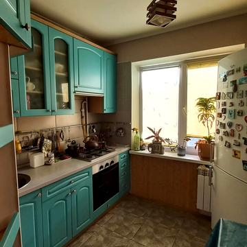 Європейського Союзу просп. (Правди), 64