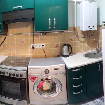 Кирилівська вул. (Фрунзе), 116