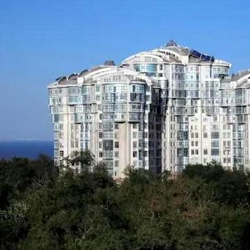 Гетьмана Сагайдачного бульв. (Лідерсівський), 5