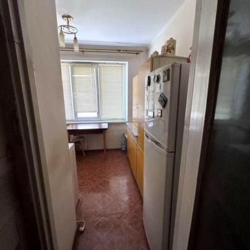 Продаж квартири 3 кімн., Оболонський район, 5 хв пішки до метро Героїв Дніпра в тихому і затишному дворі