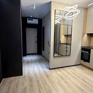 Нова квартира з сучасним ремонтом