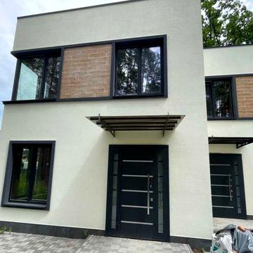 Продаю таун у Петропавлівській Борщагівці без комісії