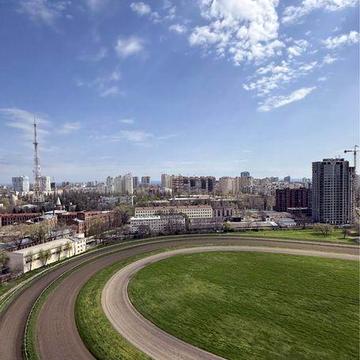 Продам квартиру с видом на ипподром