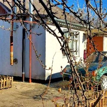 Будинок на рівній місцевості, вулиця Довженко