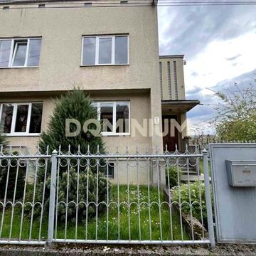 Продається будинок у м.Тячів