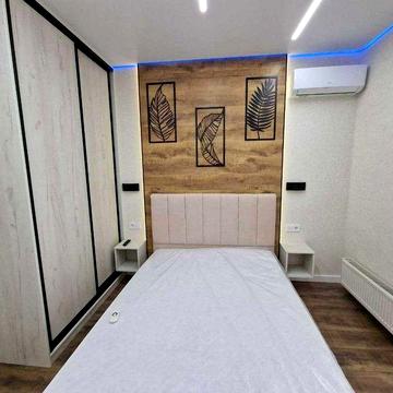 Сдам 1-комнатную квартиру в центре, жк Троицкий