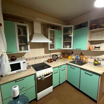 Джерельна, 9А