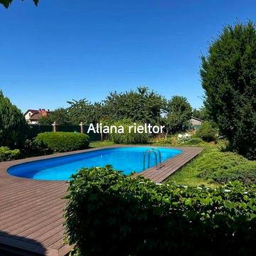 Будинок з великим басейном біля моря — тільки на травень, Крижанівка