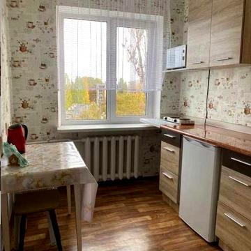 Продам срочно 3 -х к квартиру на пос. Котовского! 64квм за 42тысячи!