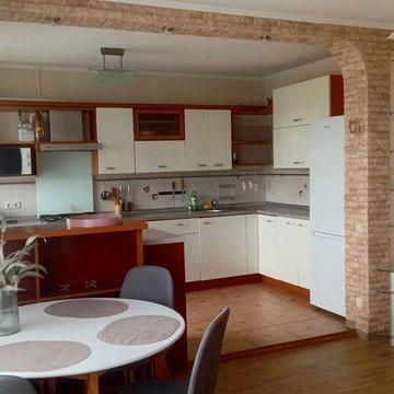 Сдам 3-комн. квартиру (чешка) на 12-м квартале (ул.Гладкова,23)