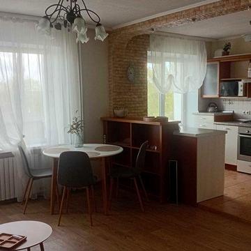 Сдам 3-комн. квартиру (чешка) на 12-м квартале (ул.Гладкова,23)