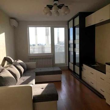 Здається в оренду 2-кімнатна квартира площею у районі 12 кварталу (ЖК «Скеля»)