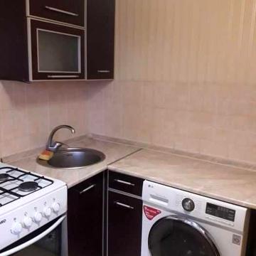 В продаже 1 комнатная квартира 32м2 с ремонтом, 3-й этаж,ул. 23 Августа, Павлово Поле VI