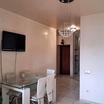 3-к, Ключний пров., 7, Каскад