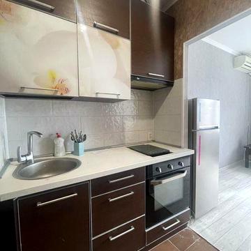 Продам гостинку 19 м² зі своїм санвузлом, Французький бульвар, вул. Халтуріна