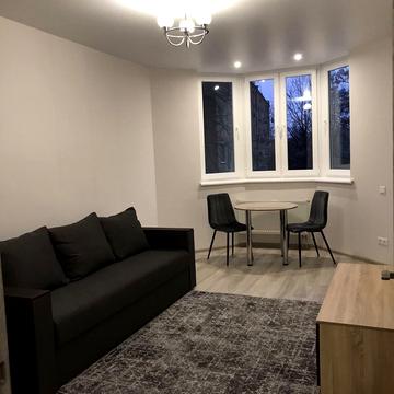 Юлії Здановської вул. (Ломоносова), 34-Б