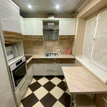 Сдам 3 ю квартиру ул.Л.Стромцова