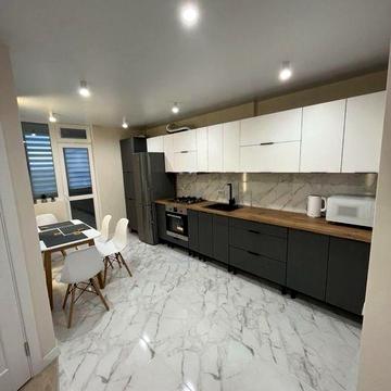 Здається 1 кімнатна квартира вул.Білогірська поблизу Центр