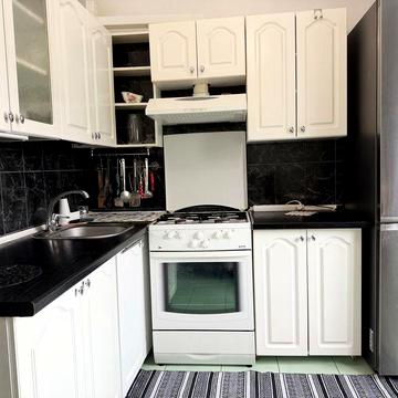 Симиренко 34А 3кімн. 2пов. 75м2. Газ.Опаленння -газ.