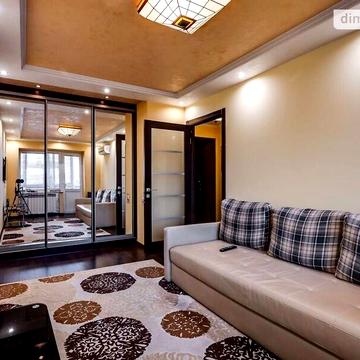 Довгострокова оренда 1к Квартира Кравченко Уляни вулиця