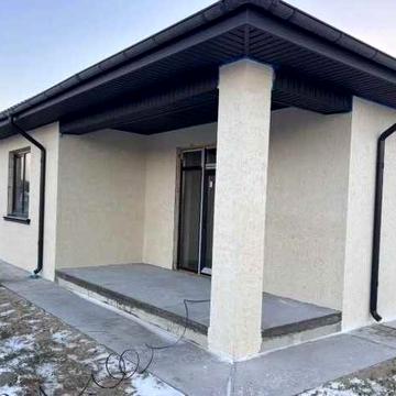 будинок 120м2, фасад, вікна, двері