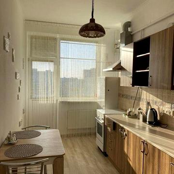 Довгострокова оренда 2к Квартира Петлюри Симона вулиця