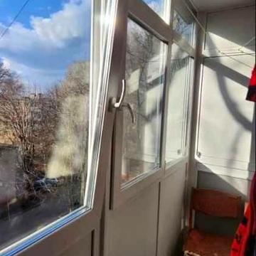 2 кім в ЦЕГЛІ з КОСМЕТИКОЮ район НЕЗАЛЕЖНОСТІ (Титова) (717733)