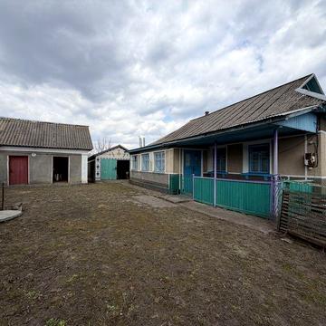 Продаж добротного будинку