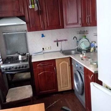 2-кімнатна квартира по вул. Ірини Бекешкіної . Воскресенка.