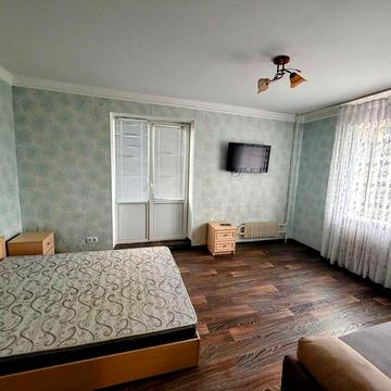 Продаж однокімнатної квартири пр. М.Лушпи