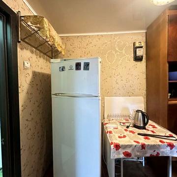 Трц Екватор Браїлки поруч зупинка вільна