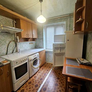 2х квартира,  угол  улиц Янгеля и Незалежності ( Типова)