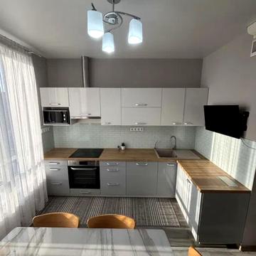 Двокімнатна квартира, ЖК Омега, площа Толбухіна