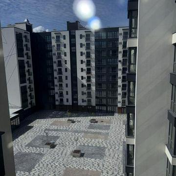 Терміново! Світла 2 кімнатна квартира з ремонтом з кухнею  біля озера  ,липки