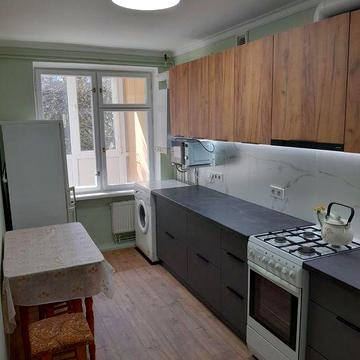 Оренда 2 кім.квартири вул.Галицька до моста з автономкою