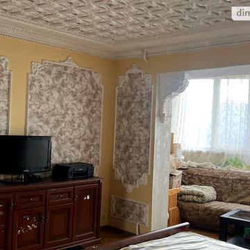 Продаж 4к Квартира Небесної Сотні проспект